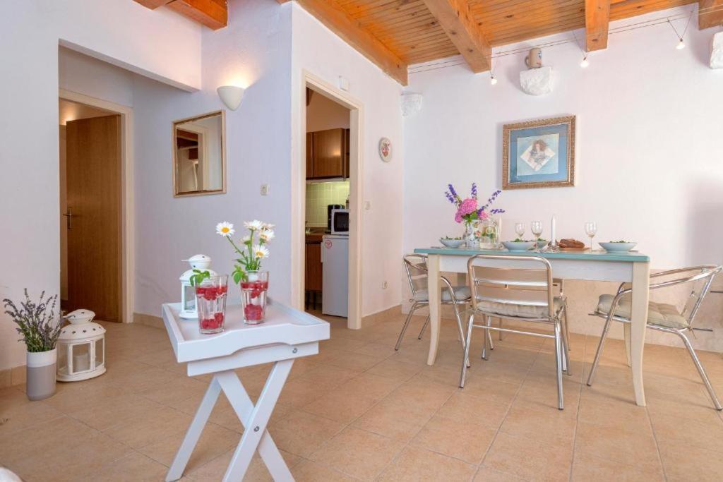 Fortezza - Hvar Old Town Apartment Хвар Екстериор снимка